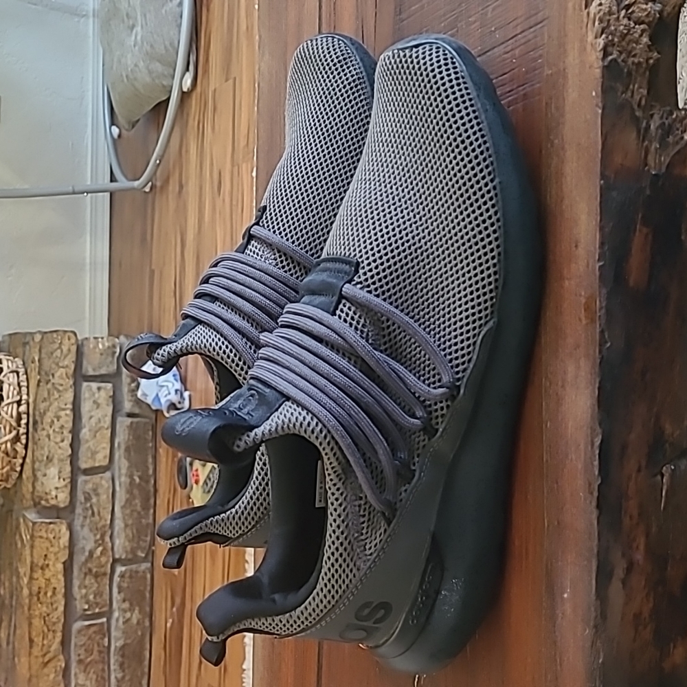 Adidas cloudfoam